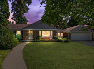 3906 Parkview Dr, Royal Oak, MI