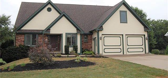 1st image of 170 Canyon View Dr