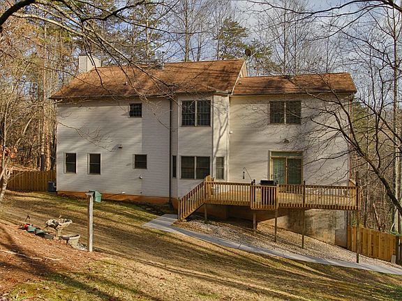4th image of 1221 Night Hawk Ln