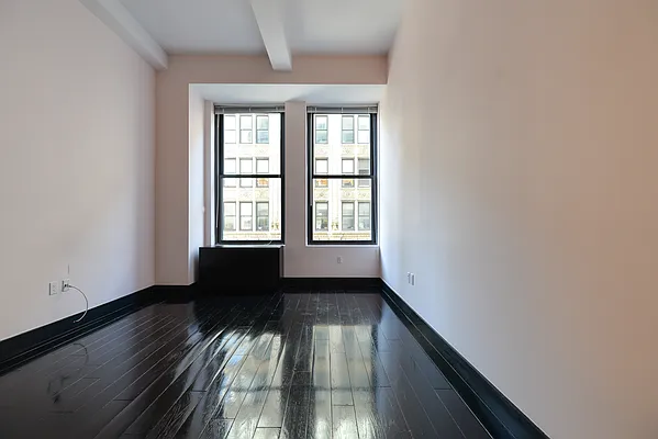 Rented by 212 Consulting Corp | media 21