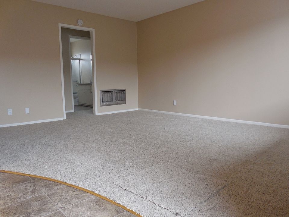1st image of 3316 W Carson St