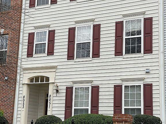 2nd image of 8051 Gatehouse Rd #12