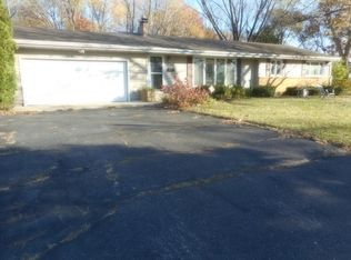 15113 Eileen Cir, Burnsville, MN 55306