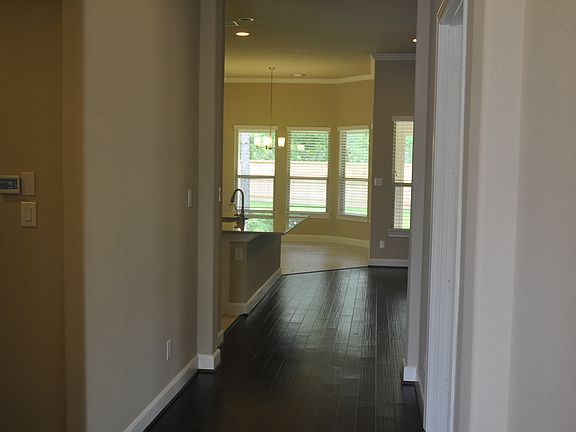 4th image of 141 Bellardia Ct