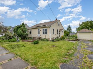 424 Robinson St, Earlville, IL 60518