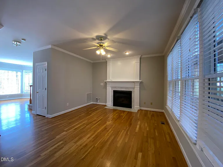 108 Flora Springs Dr — Photo 14