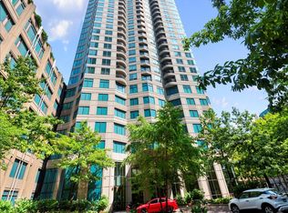 400 N Lasalle St #2406, Chicago, IL 60614
