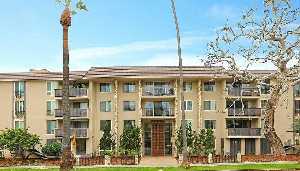 1st image of 809 S Bundy Dr APT 210