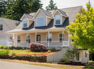 29820 Riverview Dr, Rainier, OR 97048