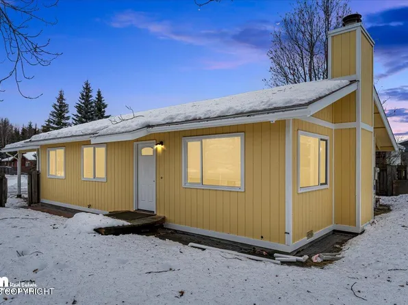 3741 Beeman Cir, Anchorage, AK 99507