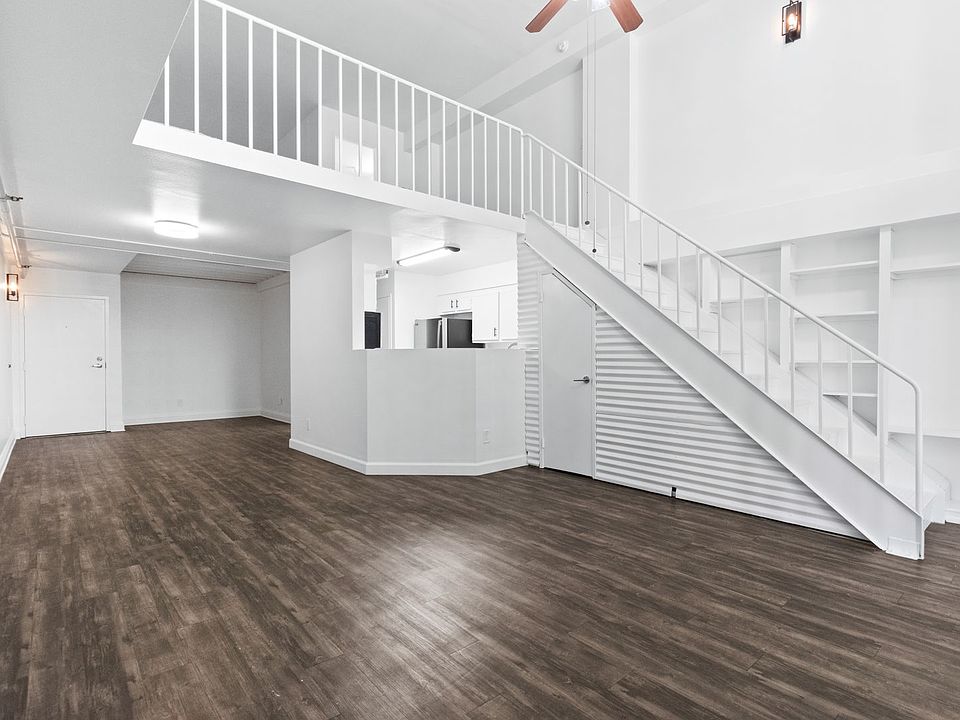1st image of 303-319 W Market St #737