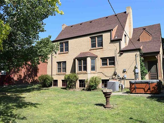 4th image of this home