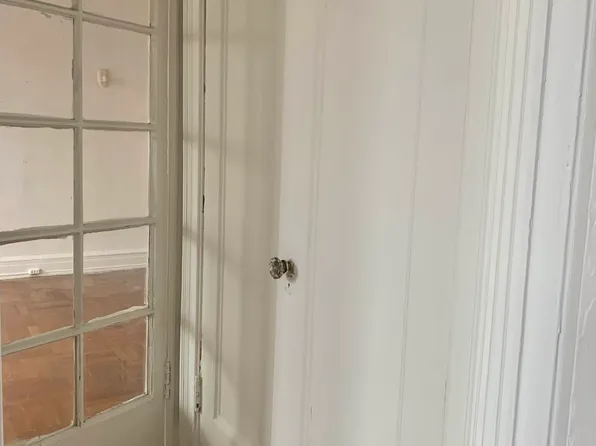 409 Edgecomb Avenue image 10 of 15