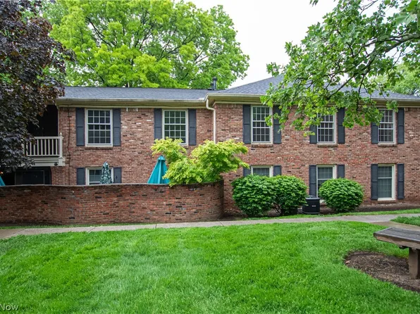 1265 Wednesbury Cir APT 4B, Akron, OH 44313