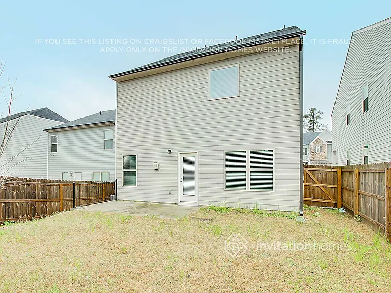 3941 Lake Manor Way — Photo 23