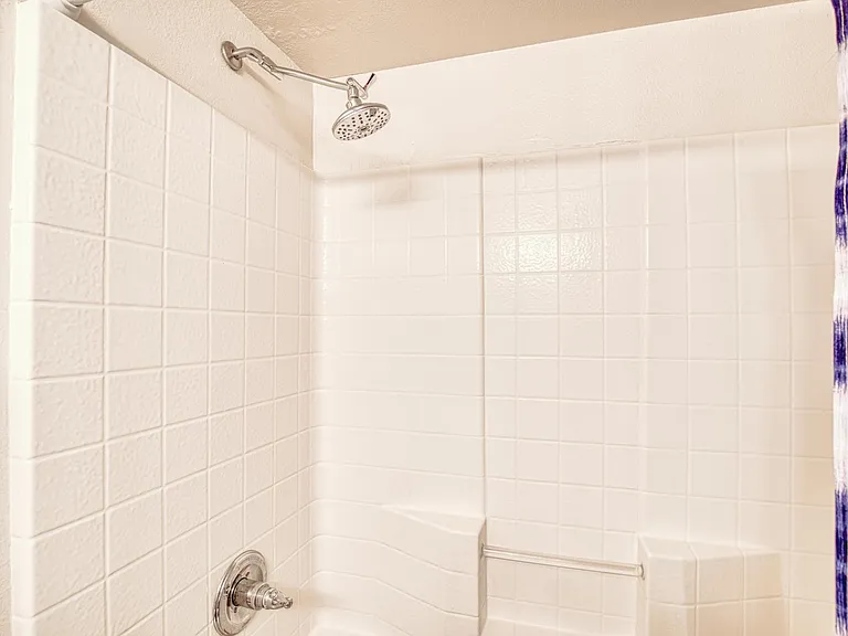1833 E Water St #2 — Photo 37