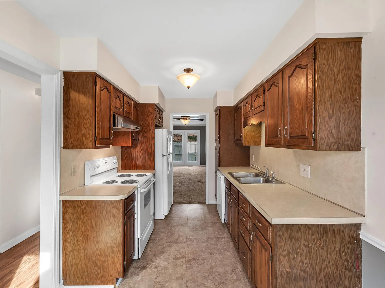 18 Boston Bay Rd — Photo 2