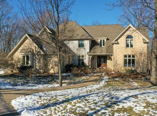124 Ravine Ln, Barrington, IL 60010
