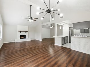 11935 Langdon Ln, Houston, TX 77072