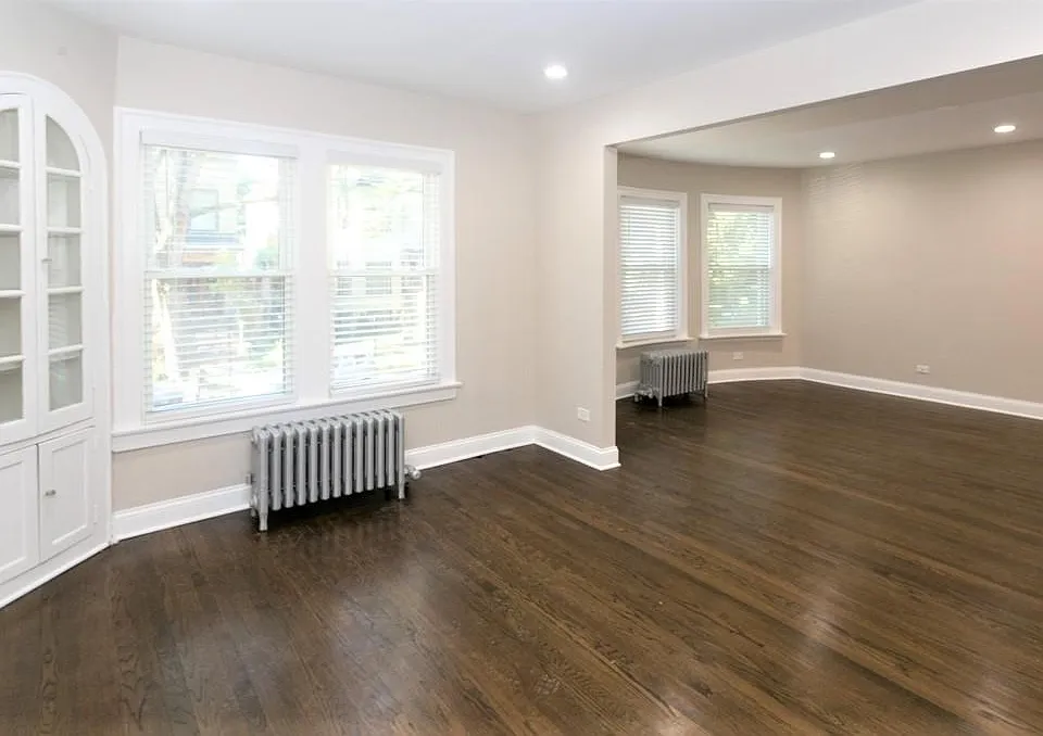 1432 W Farragut Ave #2A