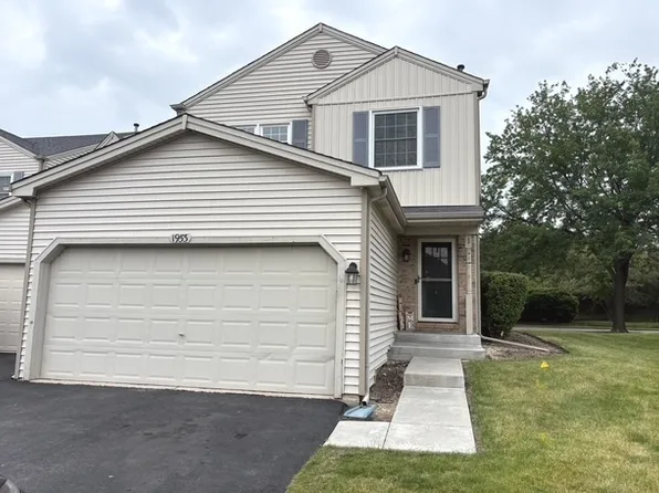1953 Bayview Ln, Aurora, IL 60506