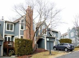 258 Cambridge Dr, Ramsey, NJ 07446