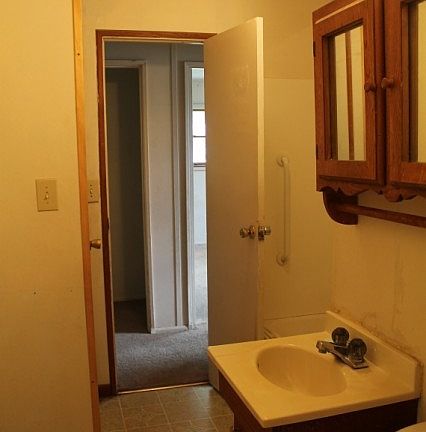 5th image of 2308 Edgelea Dr