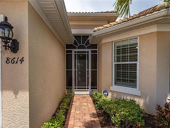 3rd image of 8614 Veronawalk Cir