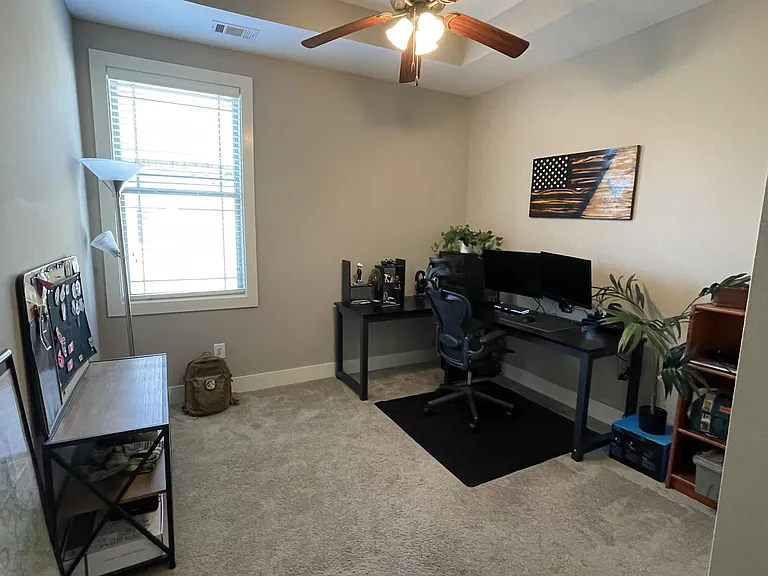 111 Barnyard Way — Photo 3