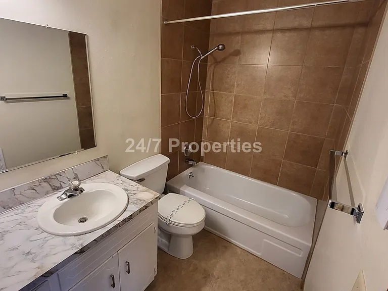 2025-15502MF — Photo 10