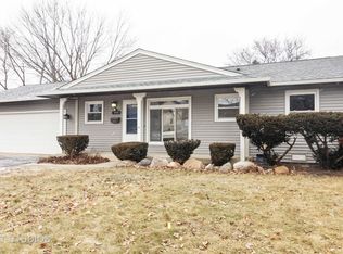 999 Cooper Ct, Elk Grove Village, IL 60007