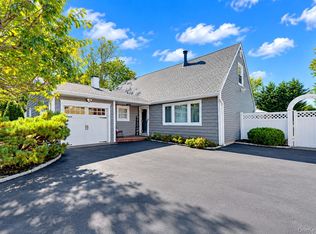 1588 Roosevelt Avenue, Bohemia, NY 11716