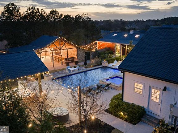 2nd image of 6044 Wade Orr Rd