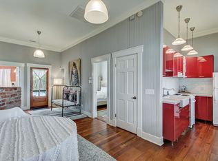 105 Pearl St, Savannah, GA 31405