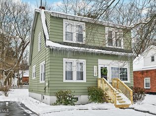 902 7th Avenue, Troy, NY 12182