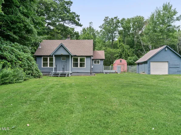 2105 County Highway 107, Amsterdam, NY 12010