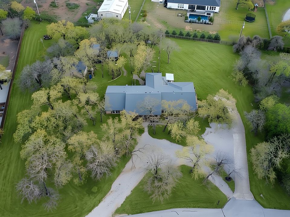 1st image of 154 Stonewood Blvd