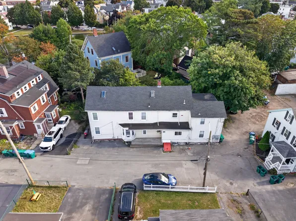 98 Lafayette Park, Lynn, MA 01902