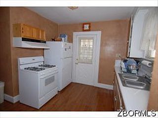 1st image of 1628 Norwood Blvd