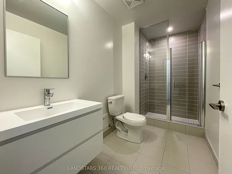 292 Verdale Cross #1017 — Photo 16