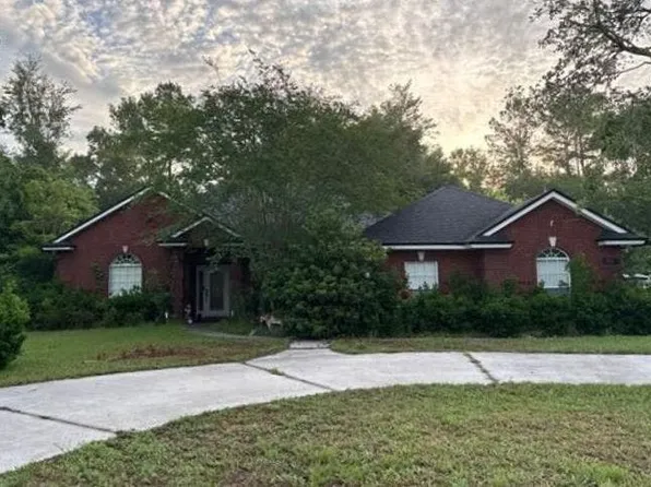 1138 Copperfield Cir, Macclenny, FL 32063