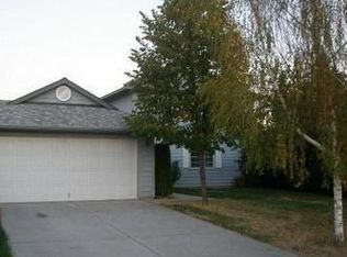 2271 NW Jackpine Ct, Redmond, OR 97756