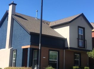 817 Titanium Ln, West Sacramento, CA 95691