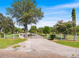 400 Blue Quail, Lytle, TX 78052
