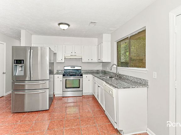 2nd image of 596 Crestmont Ct