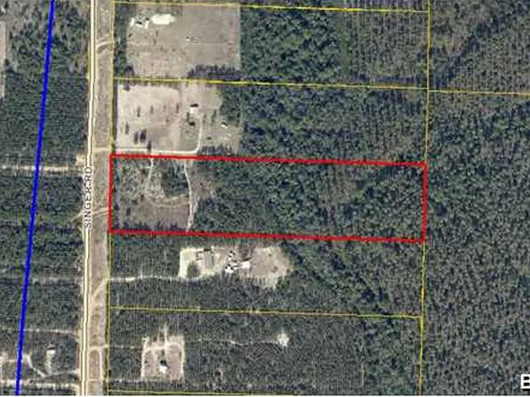 16608 Singer Rd, Youngstown, FL 32466