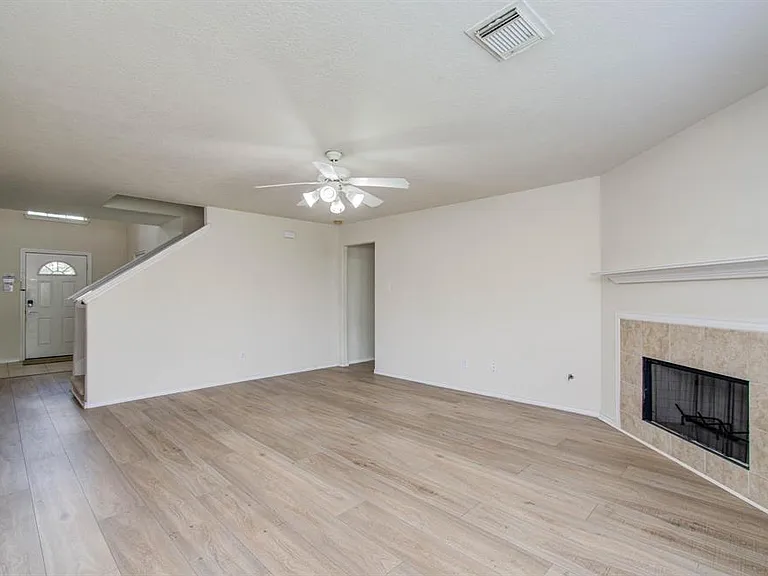 12026 Parkers Hideaway Dr — Photo 9