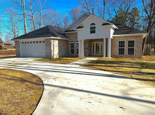 1342 Country Club Ln, Red Bay, AL 35582