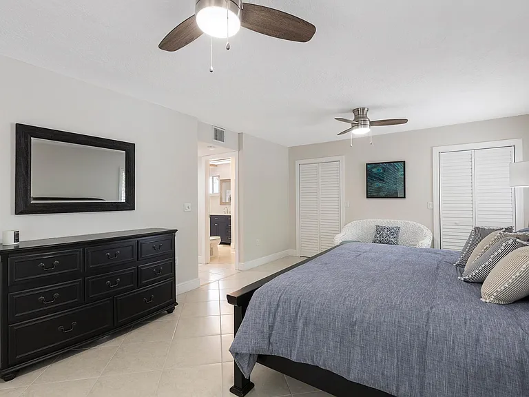 257 Benjamin Franklin Dr — Photo 16