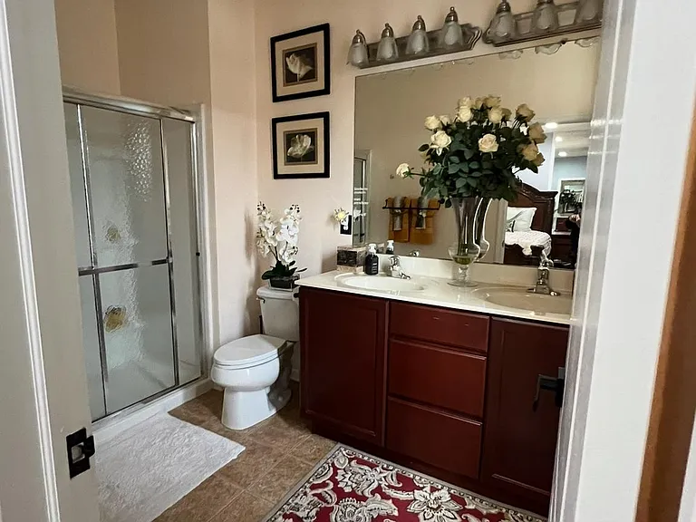 1116 S Olmsted Pkwy — Photo 31